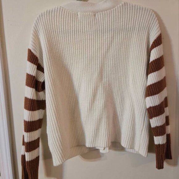Molly Green Size S/M White Cardigan Sweater with Brown/White Striped Sleeves - Picture 6 of 7